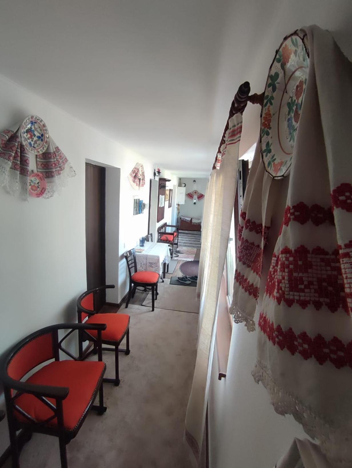 Courtyard Studio Oradea Luaran gambar